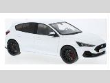 FORD FOCUS ST 2022 TRACK PACK FROZEN WHITE 1-18 SCALE 18453