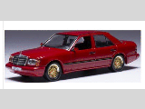 MERCEDES-BENZ 300 E (W124) DARK RED 1984 1-43 SCALE CLC544N