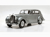 BENTLEY MK VI SALOON METALLIC GREY 1-18 SCALE CML010