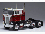 PETERBILT 352 PACEMAKER WHITE/RED 1979 1-43 SCALE TR097