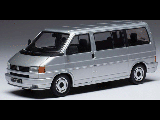 VOLKSWAGEN T4 CARAVELLE SILVER 1990 1-43 SCALE CLC429N