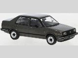 VOLKSWAGEN JETTA MKII METALLIC GREY 1984 1-43 SCALE CLC500N